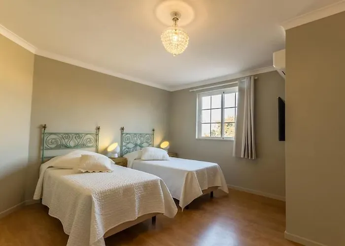 Lagos Suite * Λάγος