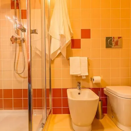 Lagos Suite דירה