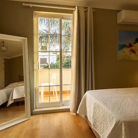 Апартаменты Lagos Suite